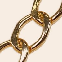 Chaine courte dorée